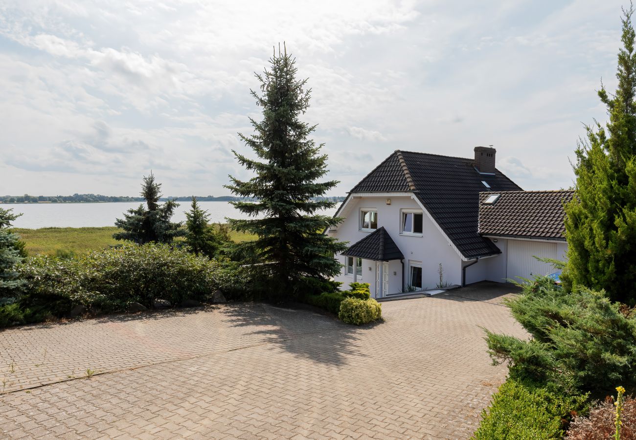 for rent, house, luxury, outdoor, lake, garden, Kołczewo, Łuskowo, villa