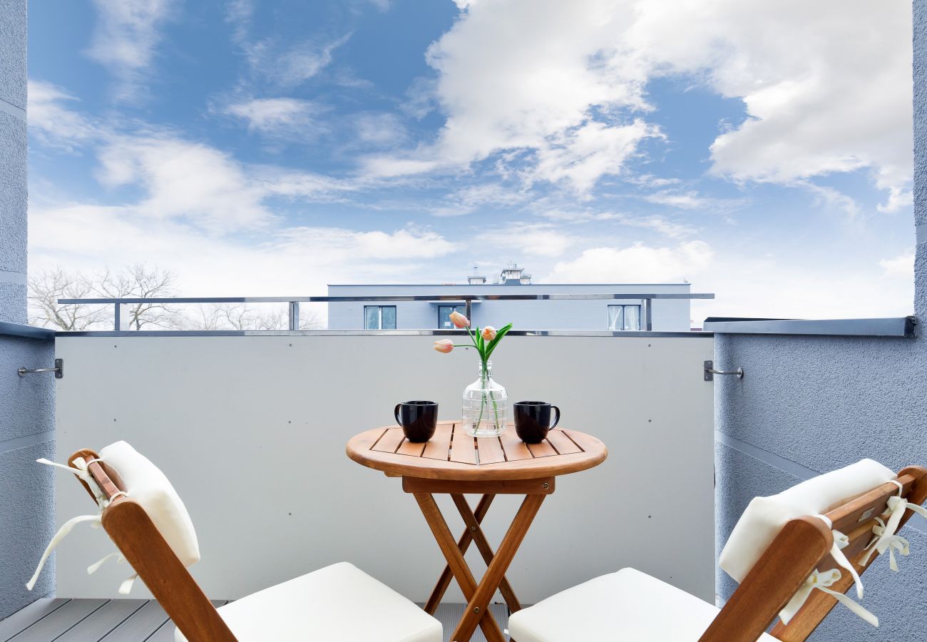 balcony, chairs, table, view, view from apartment, view from balcony, apartment, exterior, rent