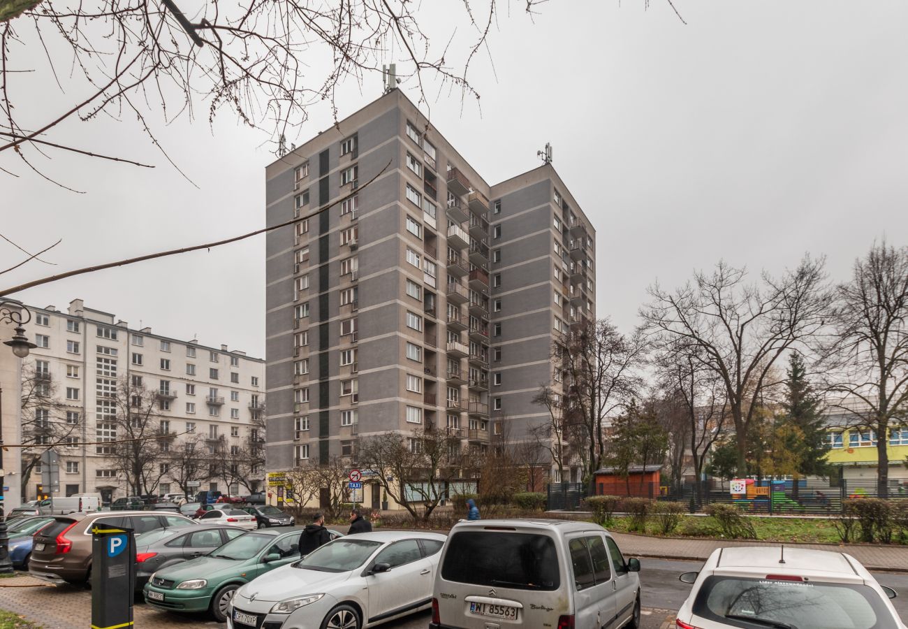 Apartment in Warszawa - Plac Dąbrowskiego 12/84