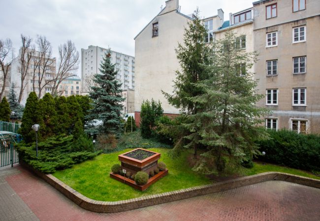 Apartment in Warszawa - Hoża 5/7 m.52