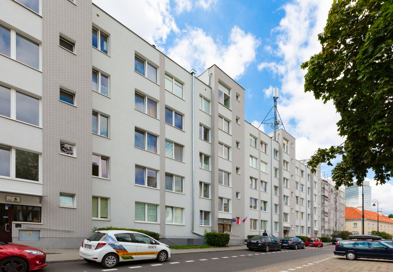 Apartment in Warszawa - Niecała 6/46