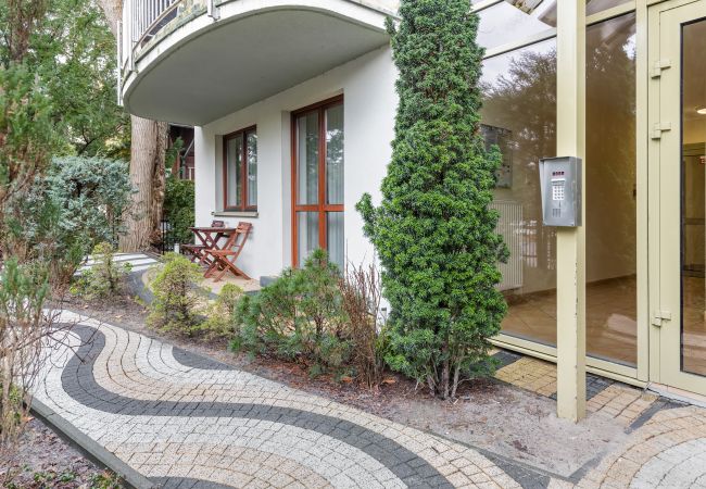 outside, accomodation, apartment, residential building, Żeromskiego Street, rent, Świnoujście, vacation