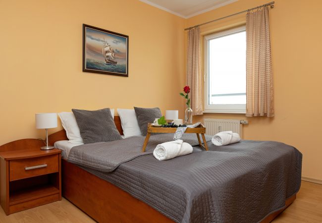 apartment, accomodation, rent, vacation, seaside, Kolobrzeg, Reymonta, Poland
