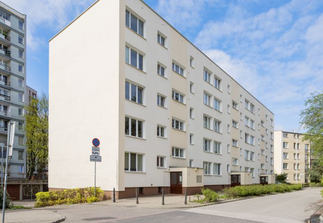 Apartment in Warszawa - Schillera 8/27