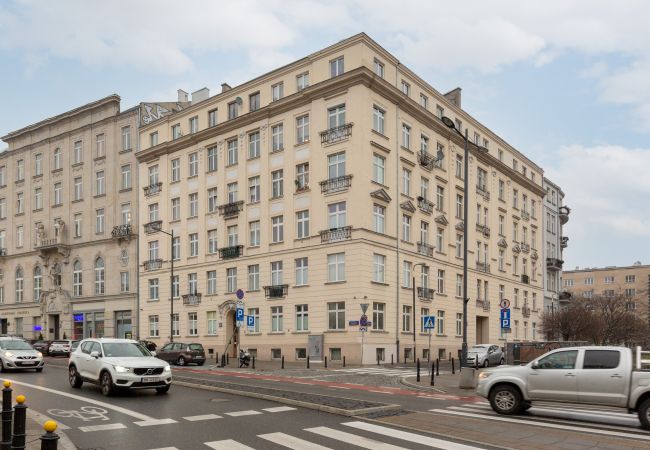 Apartment in Warszawa - Kopernika 28/6