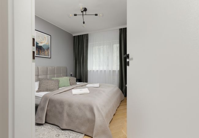 Apartment in Warszawa - Chmielna 106B/42