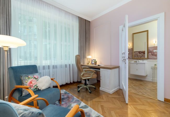 Apartment in Kraków - Mickiewicza 55/3