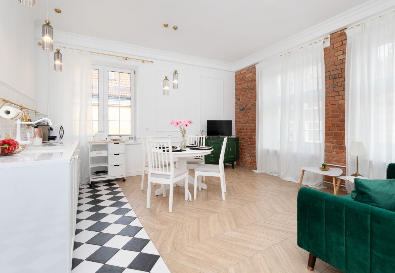Apartment in Gdańsk - Chlebnicka 9/10 m.13