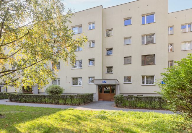 Apartament w Warszawa - Batuty 7A/28