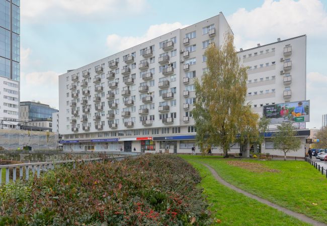 Apartament w Warszawa - Złota 61/64